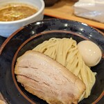 麺屋 睡蓮 - 味玉つけ麺