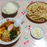 黄龍 - 肉モヤシ炒め（肉モヤシ炒め、ライス、小ラーメン、お新香）…600円