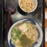 手作りうどん 天粉盛 - かすうどんセット全体像！