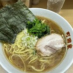 横浜ラーメン 町田家 - 