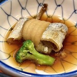 割烹 万田作造 - 《煮物》タチ魚の煮付