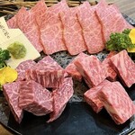 Assortment of 3 types of Yamakataya special selections (orders start at 2 servings)