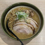 ラーメン 郷 - 味噌チャーシュー麺