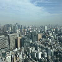 ザ タヴァン グリル＆ラウンジ - 