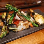 獣肉と酒 ぼんくら - 