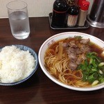 いまい - 中華そば（大盛）７５０円＋ごはん（中）１５０円