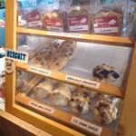 Lucy's Bakery & Kitchen - 