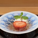 日本料理こまつ - あまおう ヨーグルトのムース