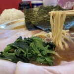 横浜家系ラーメン 裏大輝家 - 