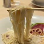 MIKOTO - 濃厚鶏白湯そば麺リフト