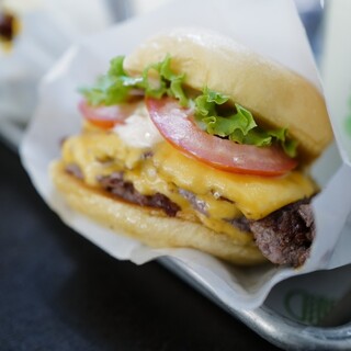 SHAKE SHACK_2