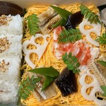 京趣味 菱岩 - 錦糸卵の下は穴子のちらし