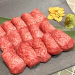 但馬牛とぼく 焼肉処 坐 - 