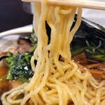 えーちゃん食堂 - ラーメン、ホウレン草、のり