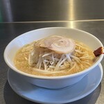 麺ハチイチ/81 NOODLE BAR - 醤油豚骨麺
