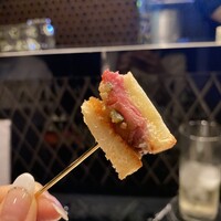 HIKARI - 