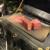 HIKARI - 