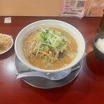 麺房 十兵衛 - 濃厚味噌ラーメン