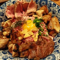 馬刺しと焼き鳥 グルマン三年坂 - 