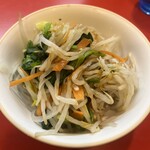 家系総本山 吉村家 - 野菜畑