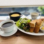 ブレッド&タパス 沢村 - 