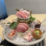 やま中・本店　鮨と日本料理　 - 