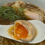 中村麺三郎商店 - 卵の状態も良し