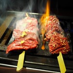 焼肉 哲 - 串3種、ハラミ、ハツ