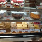 DAIBAN COFFEE cafe - 土曜日14時半のショーケース✨