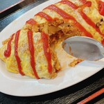 大衆食堂 まんだらや - 中もしっかり具沢山