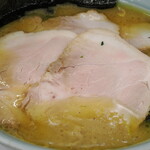 家系ラーメン 近藤家 - チャーシュー