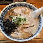 愚直 - とんこつラーメン