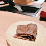 Koshitsu Yakiniku Ginza Kitao - 塩焼きの一風景