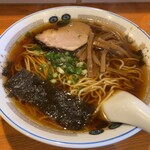 餃子飯店　嘉春 - ラーメン