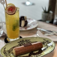 ブルガリ ラウンジ - 