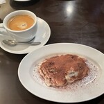 トラットリア ヴォーノ - ティラミス　コーヒーセット