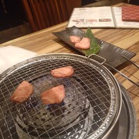 焼肉 それいけ精香園 - 