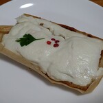 Boulangerie coron - 道産長芋とチキンのスノータルティーヌ
