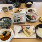 活魚料理 びんび家 - 