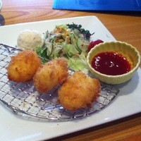 スギモト 本店 - カニクリームコロッケ