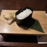 北野水産 - 具のない軍艦巻き