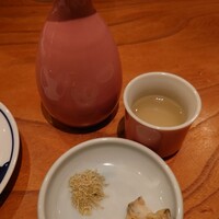 魚とおばんざい 泉士 - お通し(出汁とトッピング)