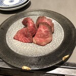 Ginza Yakiniku Sarondo Eijingu Bi-Fu - 