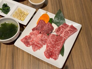 Wagyuu Yakiniku Burakku Ho-Ru - 