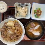 大河原 - 『牛丼(お汁･小鉢付)』