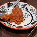 焼肉食道 大勝 - 辛い物好きな私の好みを知ってくれている　店主さんの気遣いで　辛味噌が到着