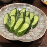 焼肉食道 大勝 - ここのぬか漬けに　ハマってから　違うお店のぬか漬けを頂くのですが　ここのが1番美味しいかな。