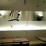 あんぷく - メイン四人がけテーブル席