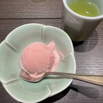 Kisoji - あまおうアイス
