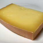 ミンタル  - レラ・ヘ・ミンタル(100g) 斜 皮側